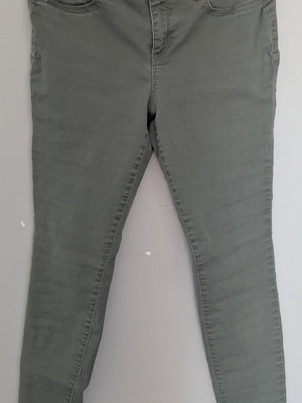 Jessica Simpson Skinny Pants Gray Waist 30